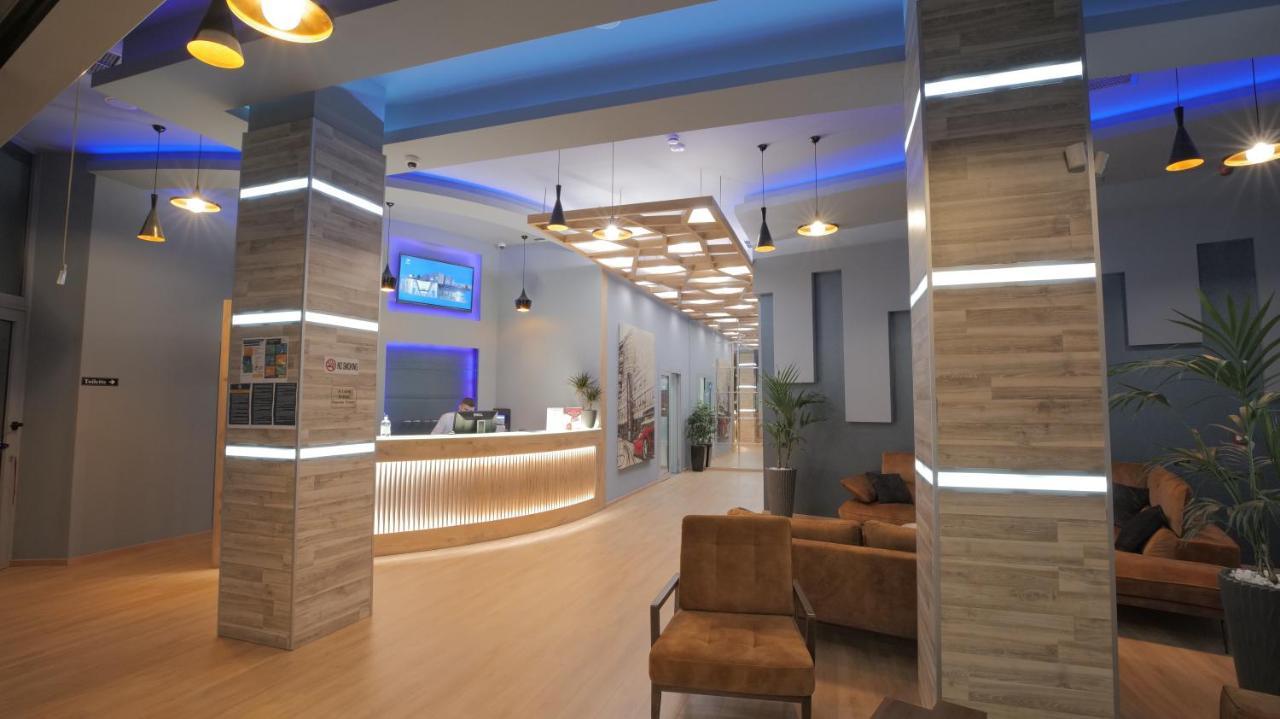 Granda Hotel Yzberishti Zewnętrze zdjęcie