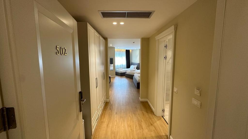 Granda Hotel Yzberishti Zewnętrze zdjęcie